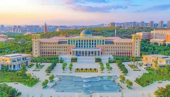 与永大电梯同行，领略“塔尖”学府的人文风采